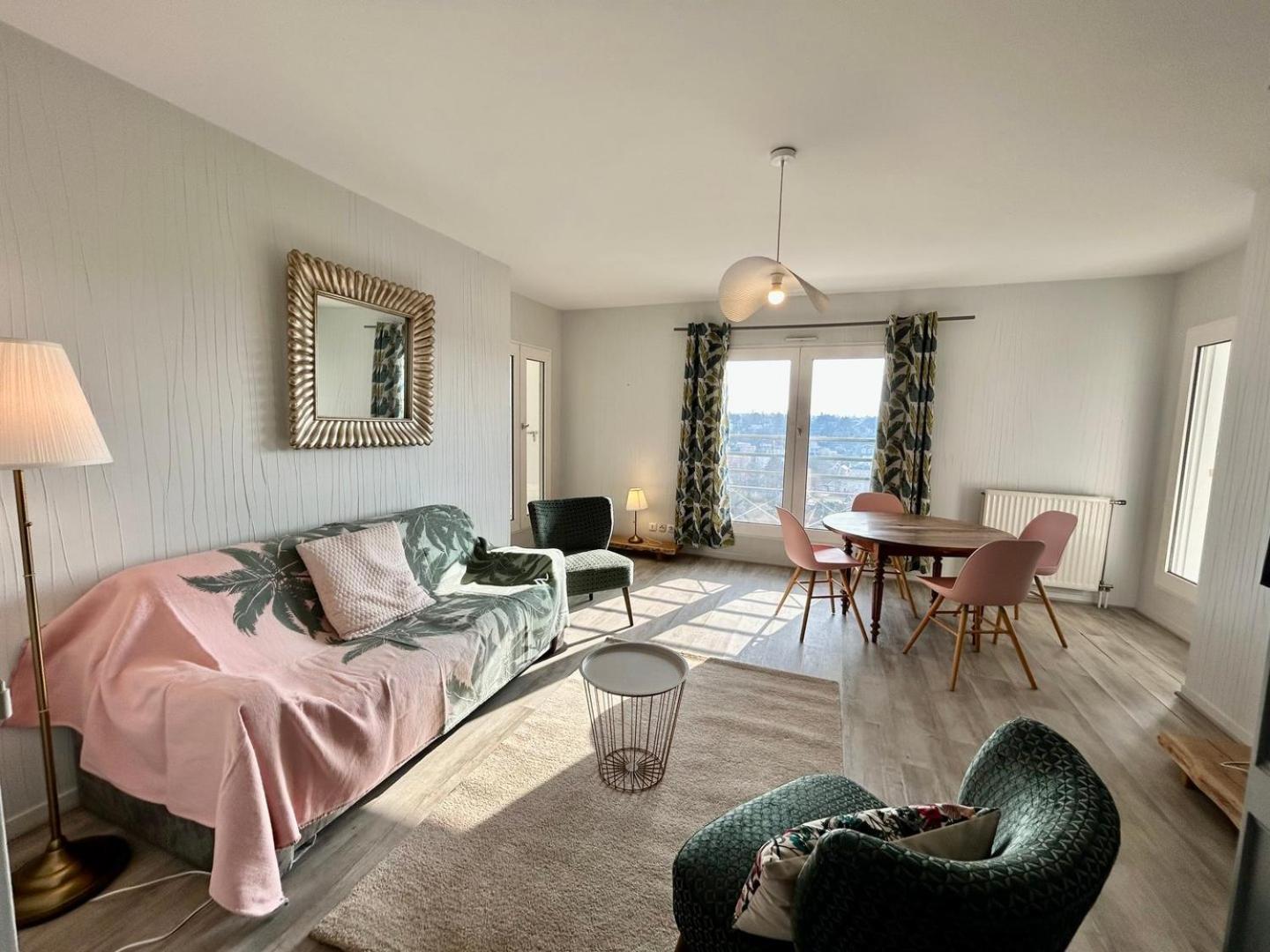 The Belvedere: City Centre With Magnificent Views Appartement Poitiers Buitenkant foto